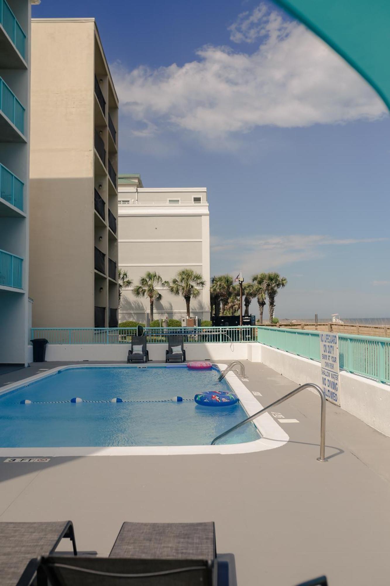 Southern Breeze Ocean Front Hotel Myrtle Beach Exteriör bild