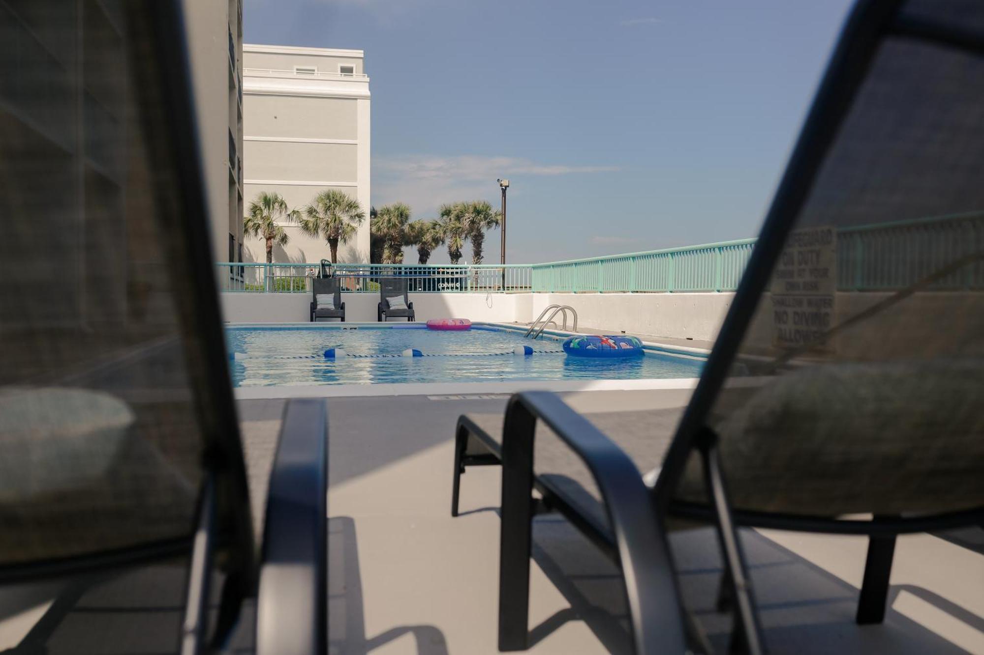 Southern Breeze Ocean Front Hotel Myrtle Beach Exteriör bild