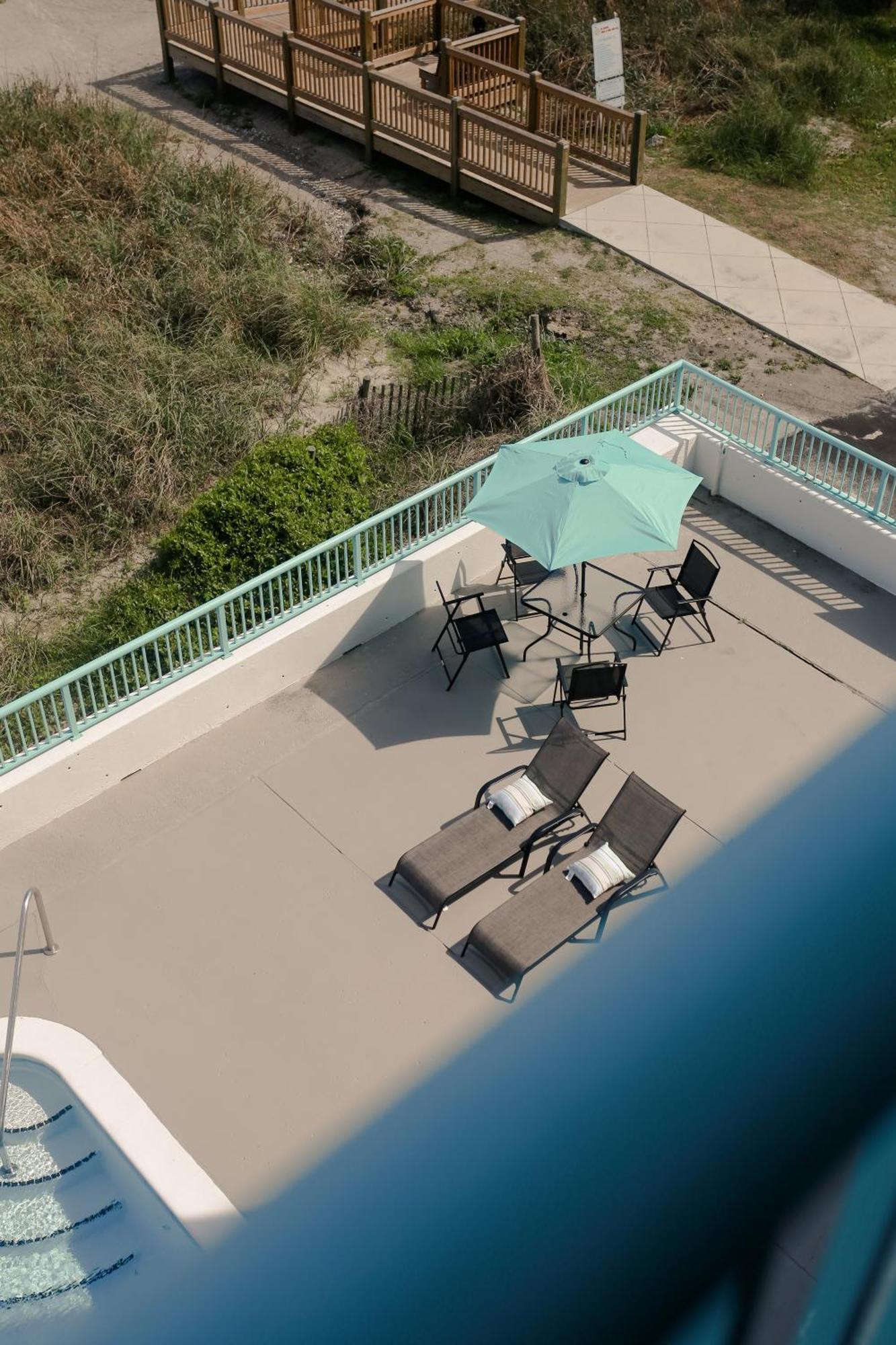 Southern Breeze Ocean Front Hotel Myrtle Beach Exteriör bild