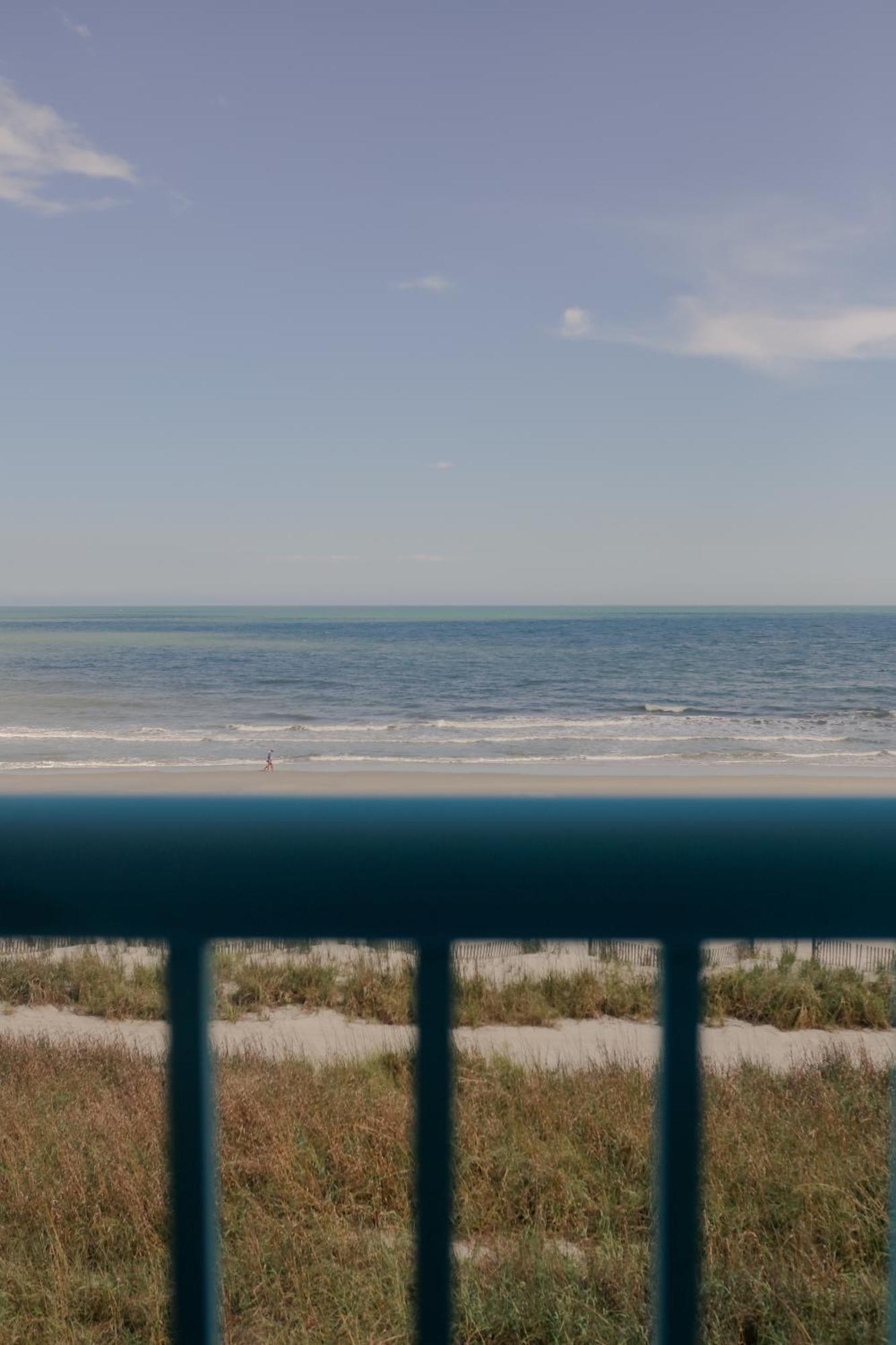 Southern Breeze Ocean Front Hotel Myrtle Beach Exteriör bild